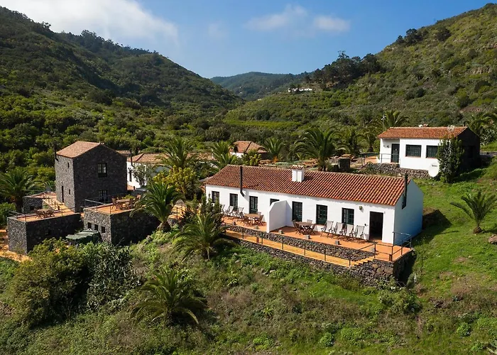 Casas Del Chorro Agulo