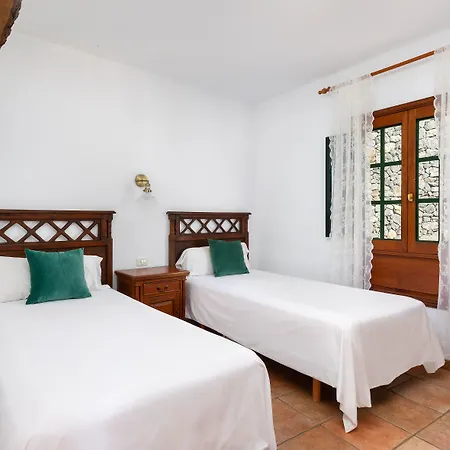 Casas Del Chorro Agulo